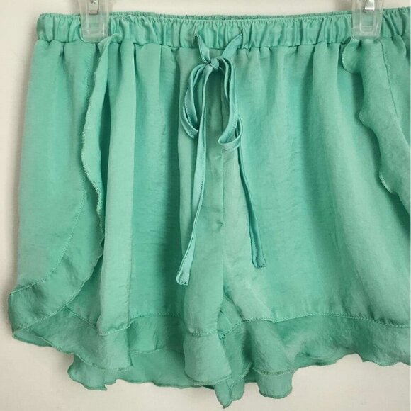 Green Ruffle Petal Drawstring Shorts Size Small b20 - Picture 8 of 10